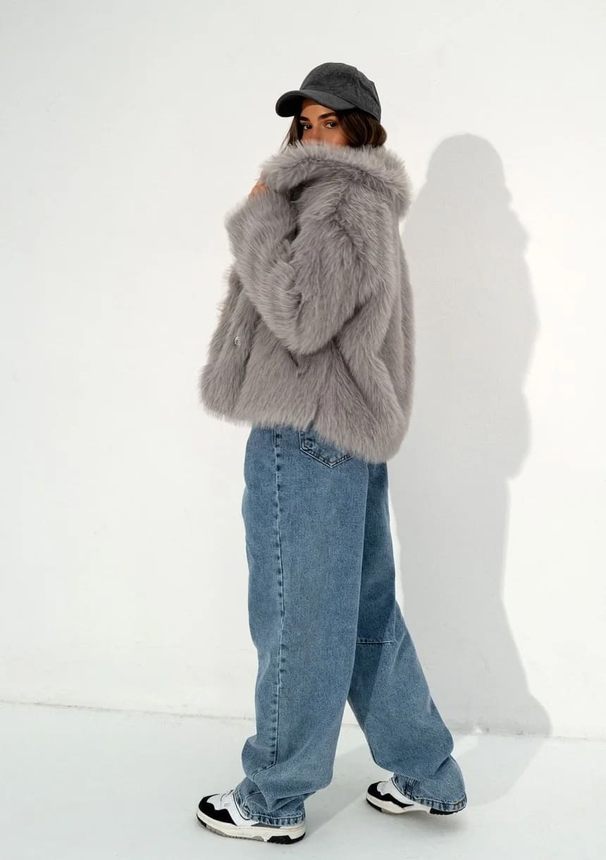 Iselin™️- Faux Fur Coat